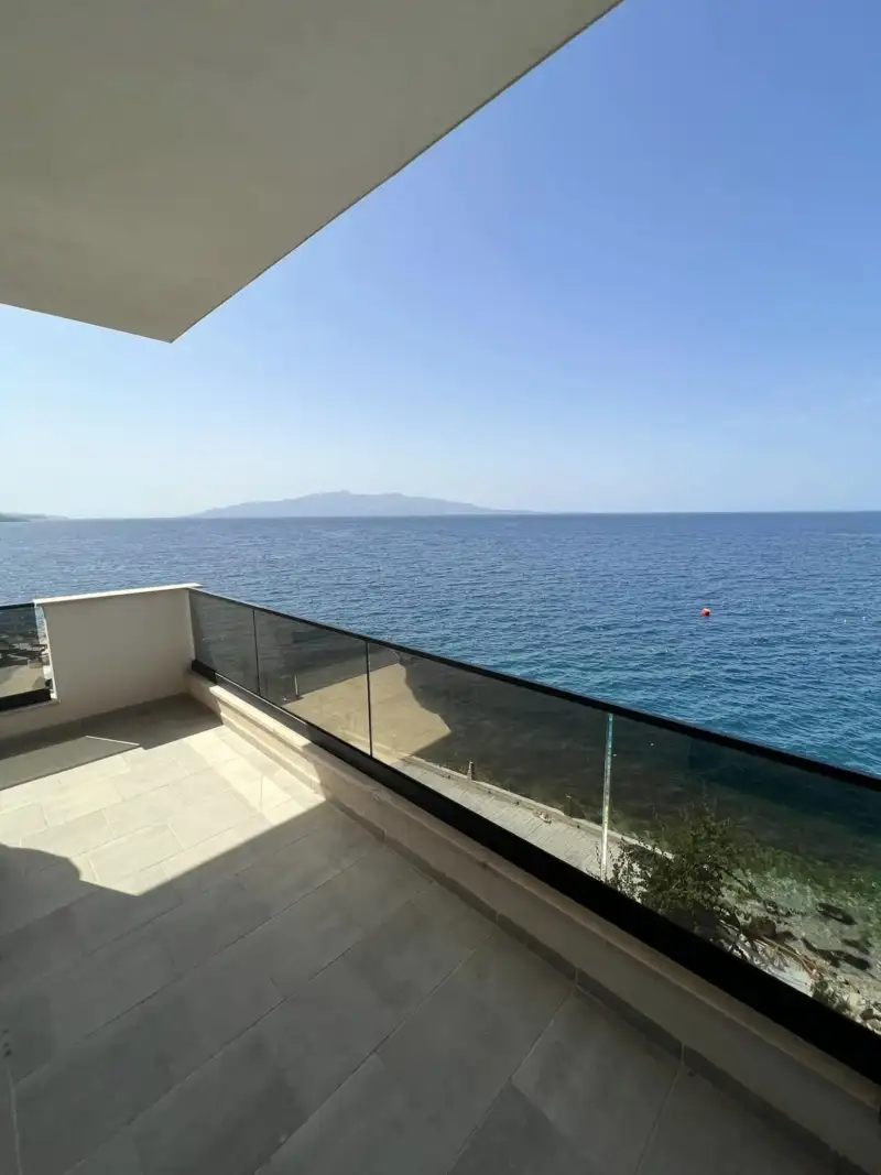 Co wpływa na wartość nieruchomości w Albanii?