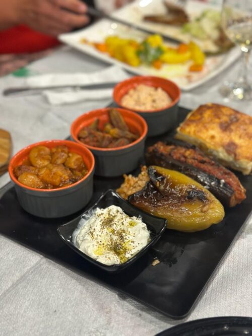 Zgara Tradicionale w Sarandzie – kulinarna uczta w sercu Albanii