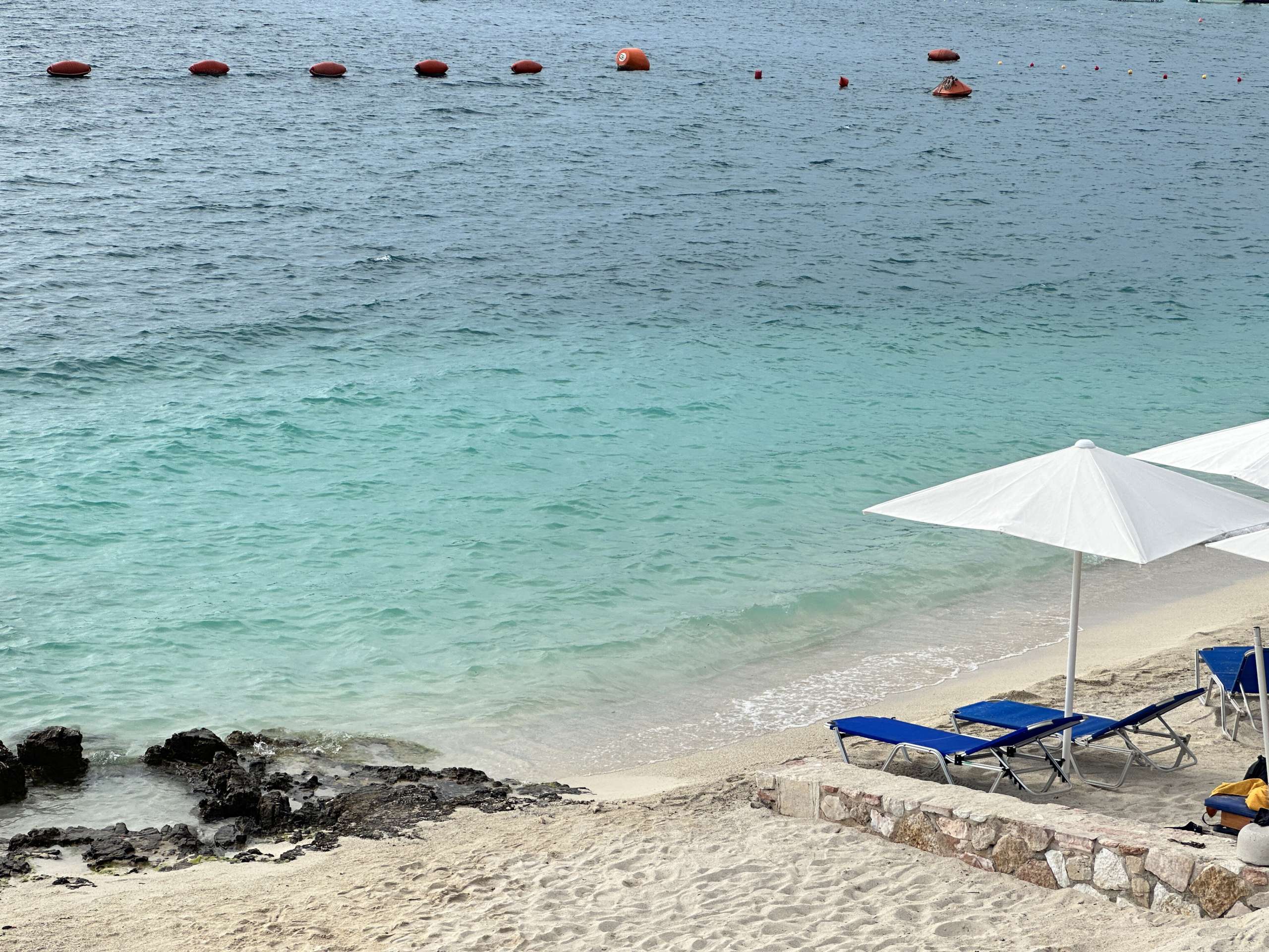 Pogoda Saranda – temperatura w poszczególnych miesiącach