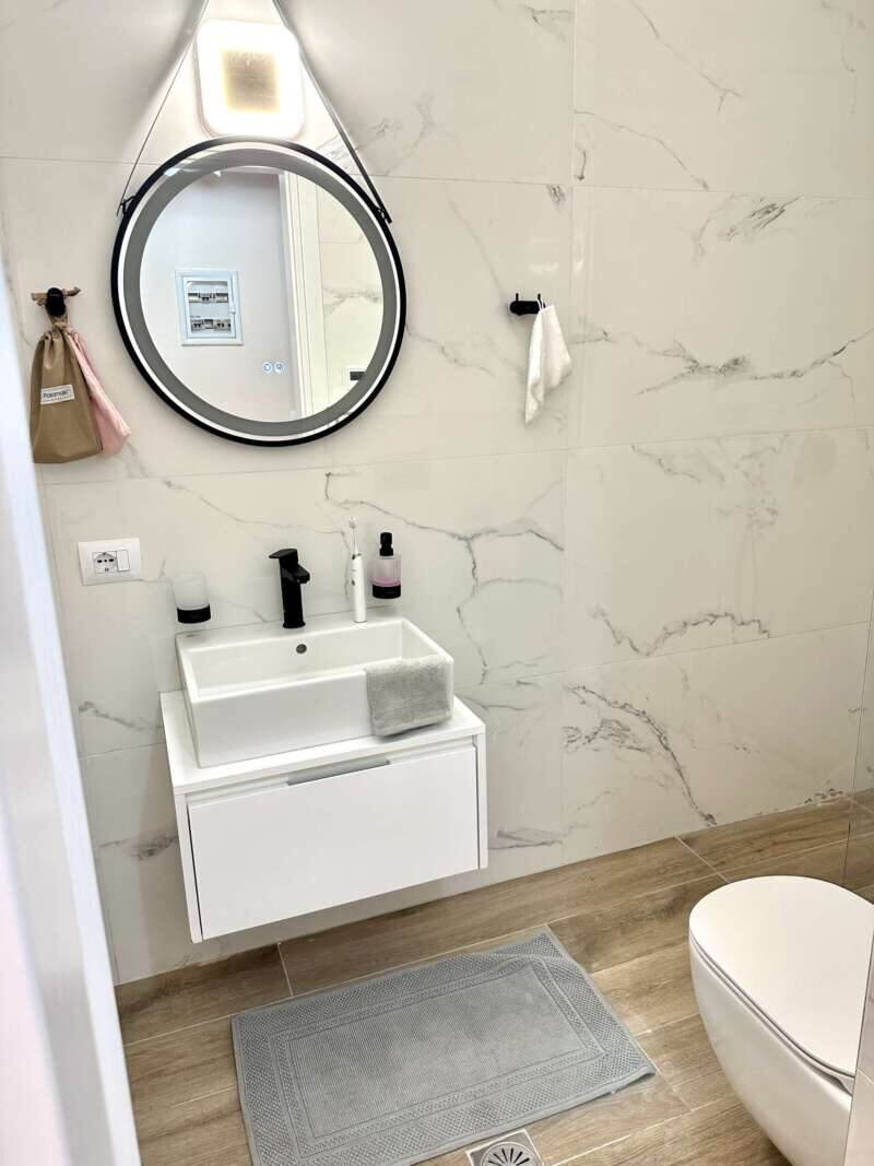 Apartament 150m od plaży, pierwsza linia Nr.Ref:Rw088