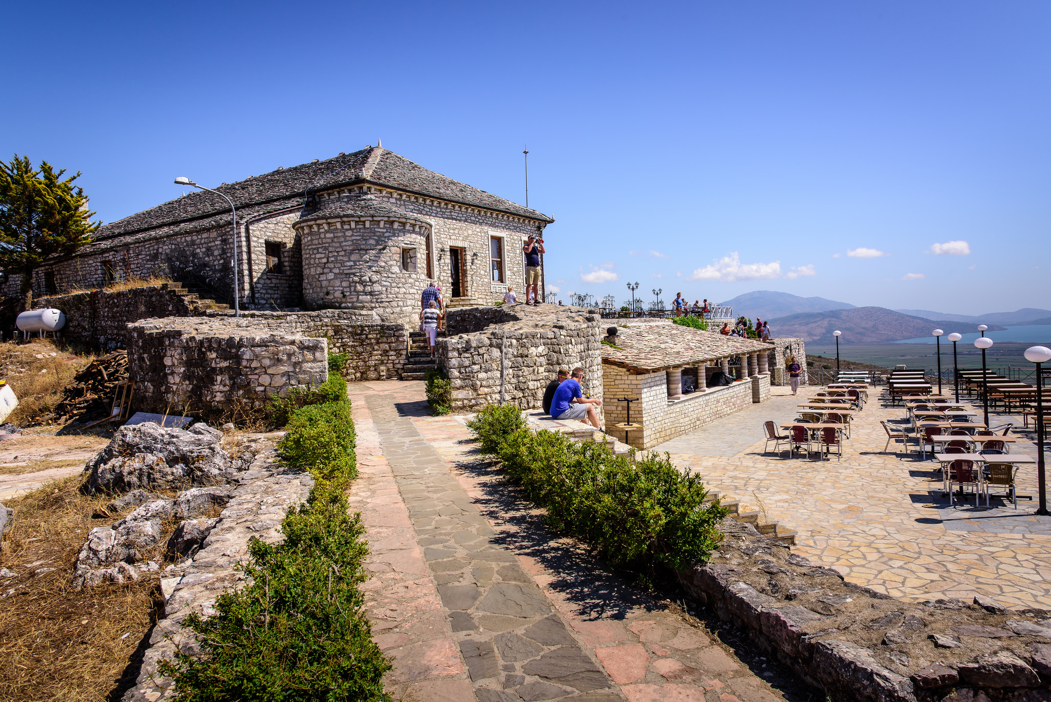 Punkty widokowe w Sarandzie – odkryj najpiękniejsze miejsca z zapierającymi dech widokami na Albanię